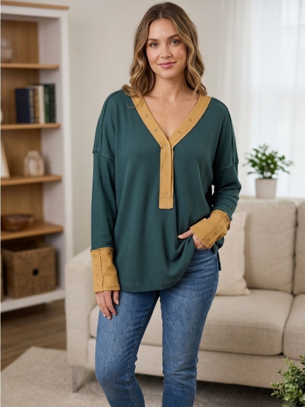 In Loom | Green and Khaki Thermal V-Neck Long Sleeve Top | Sz L